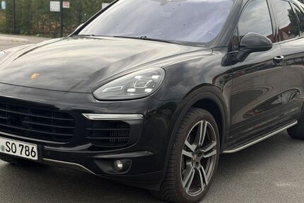Porsche Cayenne 228.000 km 25.500 &euro; Essen 45139