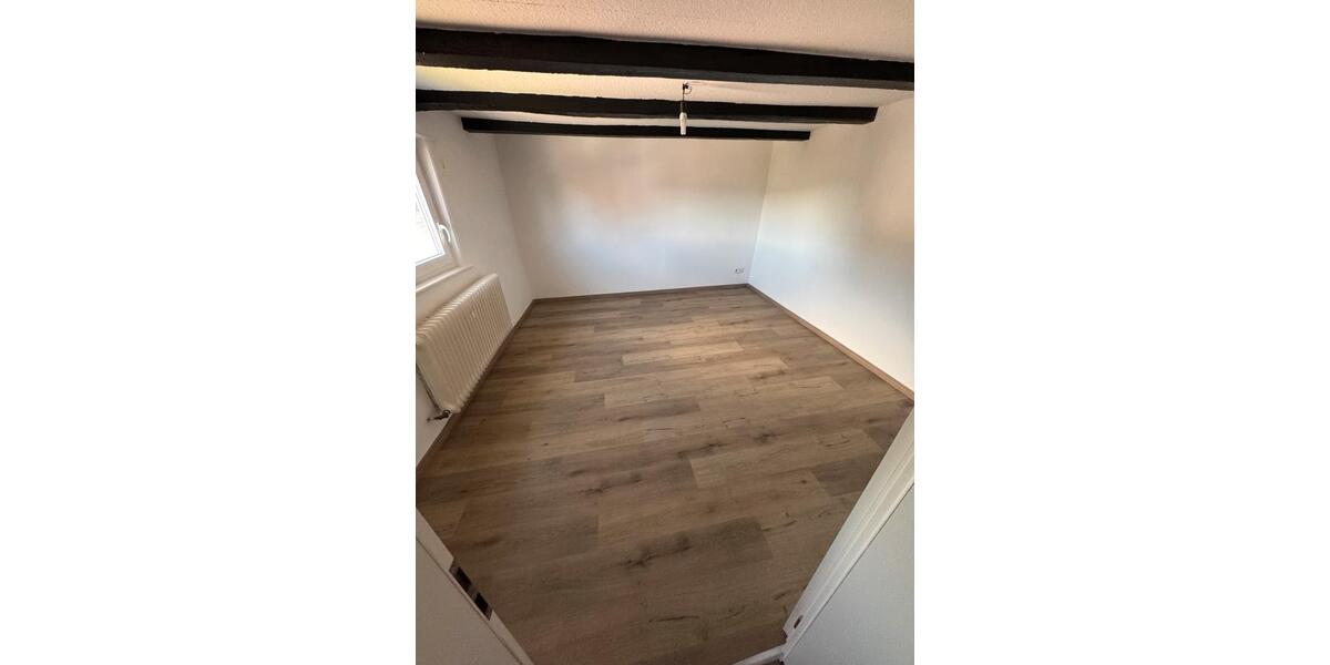 Doppelhaushälfte Remscheid Lüttringhausen - 5 Zimmer, 120 m&sup2;, 300.000&euro; | Angebot:27296262