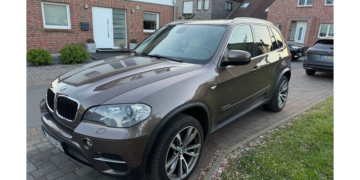 BMW X5 215.000 km 12.500 &euro; Gladbeck 45968