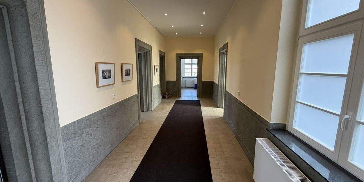 Gewerbeobjekt Hagen Hochschulviertel - 7 Zimmer, 243 m&sup2;, 2.900&euro; | Angebot:25675679