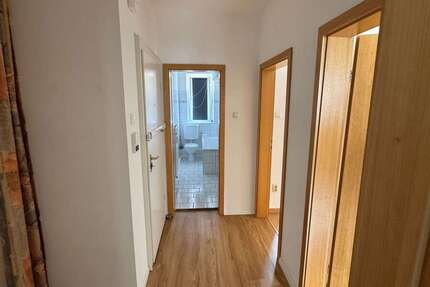 Wohnung Bottrop Stadtmitte - 2 Zimmer, 48 m&sup2;, 480&euro; | Angebot:26903879
