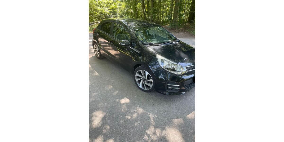 Kia Rio 53.850 km 8.200 &euro; Duisburg 47169