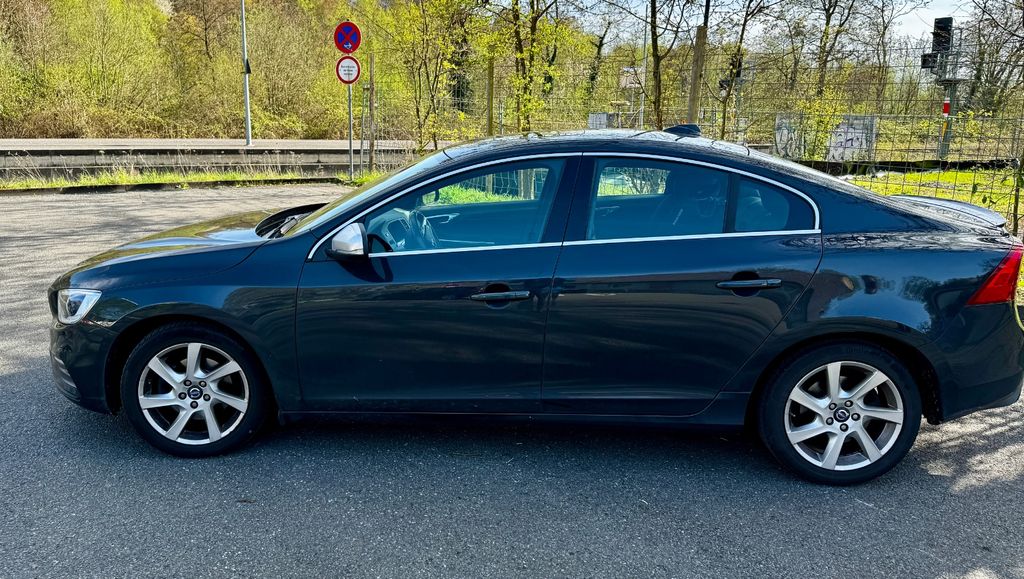 Volvo S60 117.000 km 9.300 &euro; Erkrath 40699
