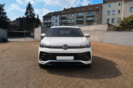 VW Tiguan 49.300 km 37.900 &euro; Duisburg 47137