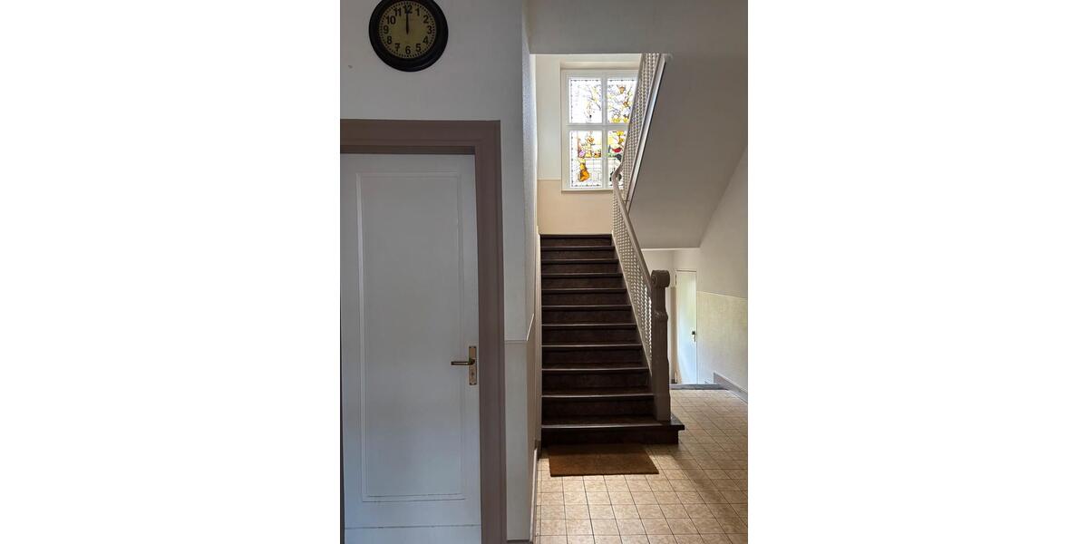 Etagenwohnung Schwelm - 5 Zimmer, 120 m&sup2;, 1.000&euro; | Angebot:26150957