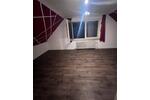 Dachgeschoßwohnung Duisburg Mittelmeiderich - 2.5 Zimmer, 50 m&sup2;, 550&euro; | Angebot:26265956