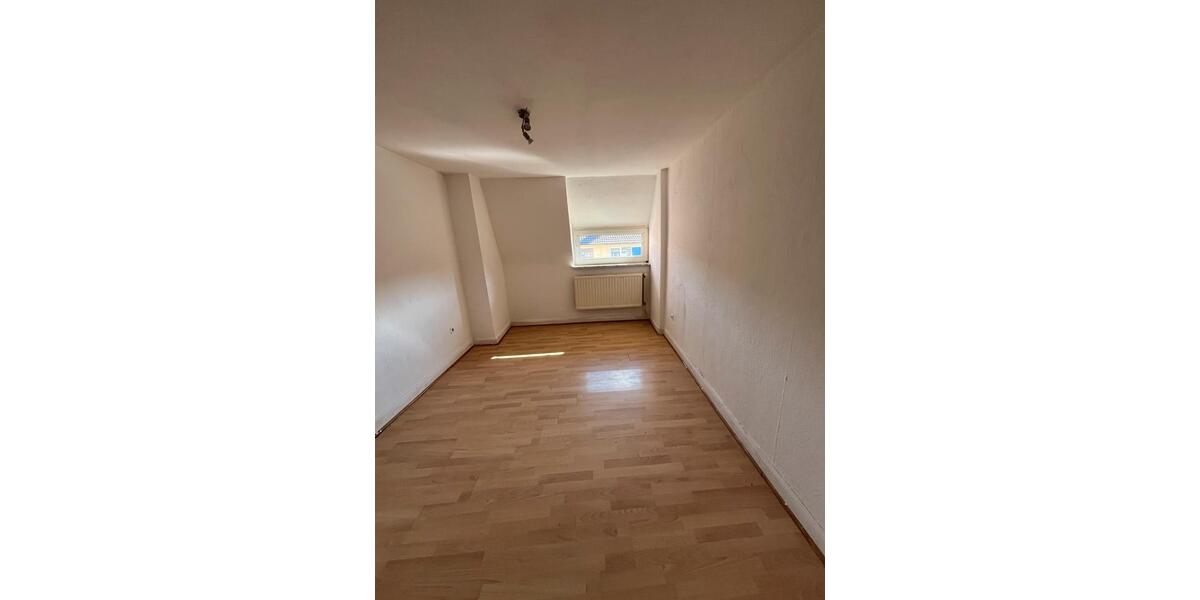 Dachgeschoßwohnung Hagen Hagen-Mitte - 3.5 Zimmer, 85 m&sup2;, 820&euro; | Angebot:26396536