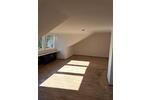 Dachgeschoßwohnung Essen Stadtbezirk IV - 2 Zimmer, 62 m&sup2;, 465&euro; | Angebot:26284643