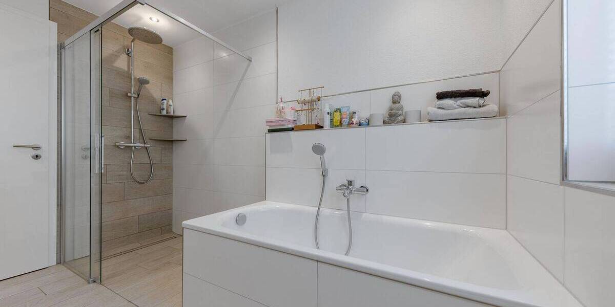 Etagenwohnung Gevelsberg - 3 Zimmer, 93 m&sup2;, 415.000&euro; | Angebot:25797455