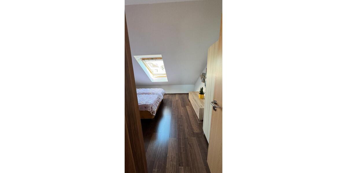 Reihenhaus Solingen Burg - 5 Zimmer, 140 m&sup2;, 460.000&euro; | Angebot:22109110