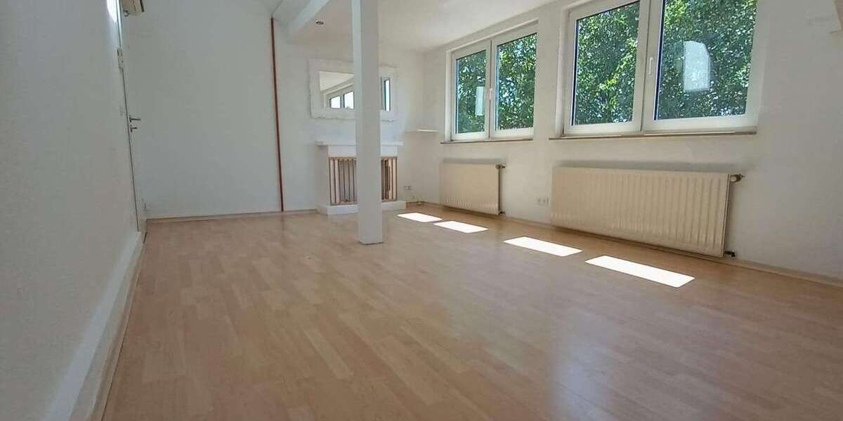 Etagenwohnung Essen Altendorf - 3 Zimmer, 70 m&sup2;, 680&euro; | Angebot:27033288