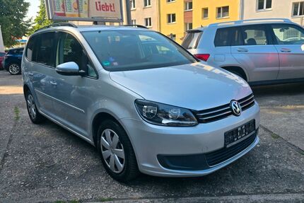 VW Touran 176.000 km 6.700 &euro; Essen 45144