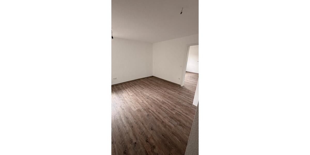 Etagenwohnung Essen Stadtbezirk V - 4 Zimmer, 100 m&sup2;, 850&euro; | Angebot:26327051