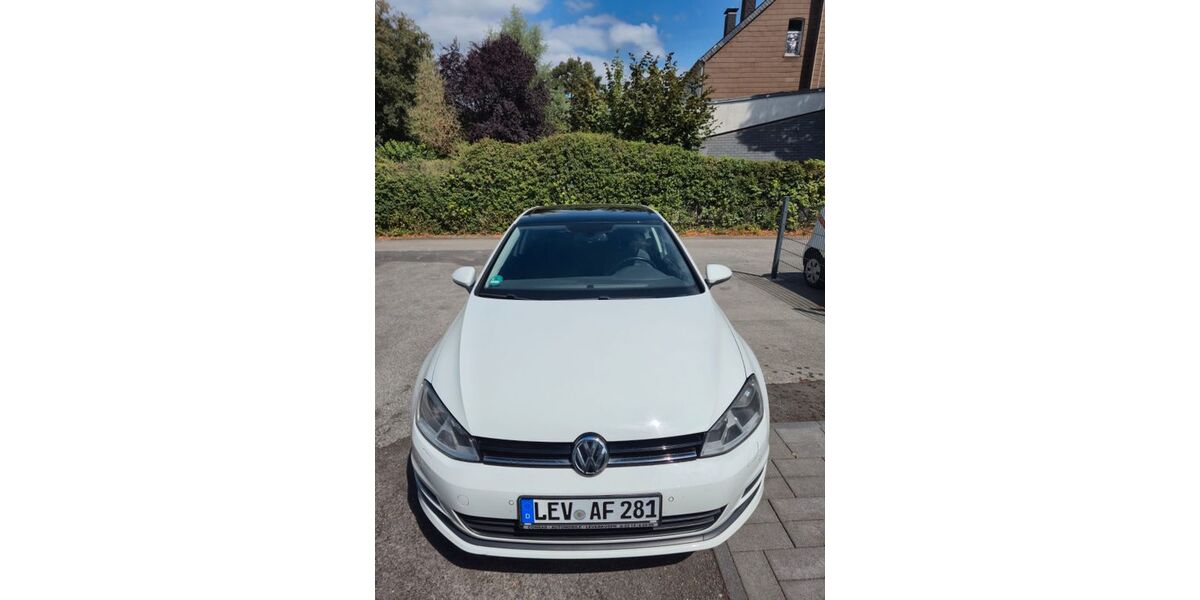 VW Golf 118.128 km 8.900 &euro; Wuppertal 42327