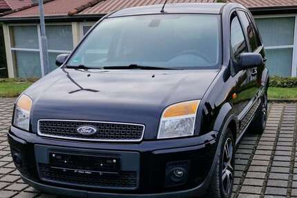 Ford Fusion 150.000 km 2.600 &euro; Witten 58454