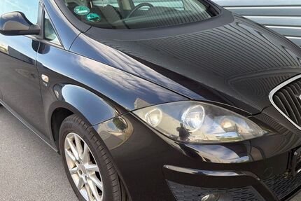 Seat Altea 125.000 km 4.750 &euro; Wuppertal 42285