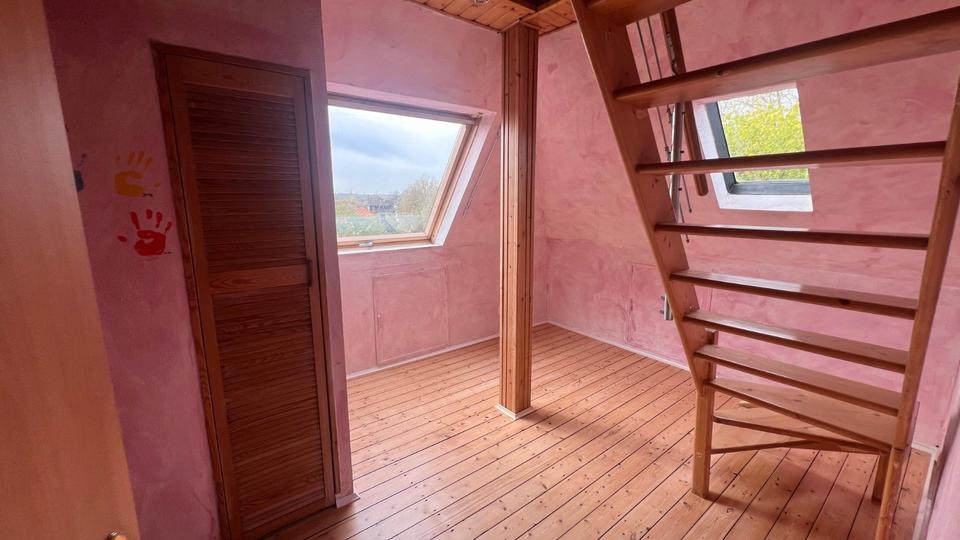 Dachgeschoßwohnung Castrop-Rauxel Rauxel - 2 Zimmer, 71 m&sup2;, 462&euro; | Angebot:26088156