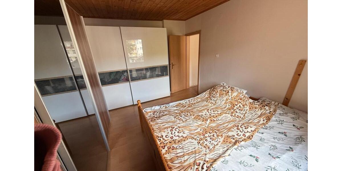 Etagenwohnung Wuppertal Arrenberg - 3.5 Zimmer, 72 m&sup2;, 250.000&euro; | Angebot:27072461