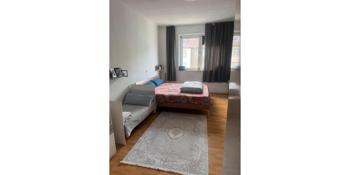 Etagenwohnung Gelsenkirchen Gelsenkirchen-Mitte - 3 Zimmer, 89 m&sup2;, 650&euro; | Angebot:26187178