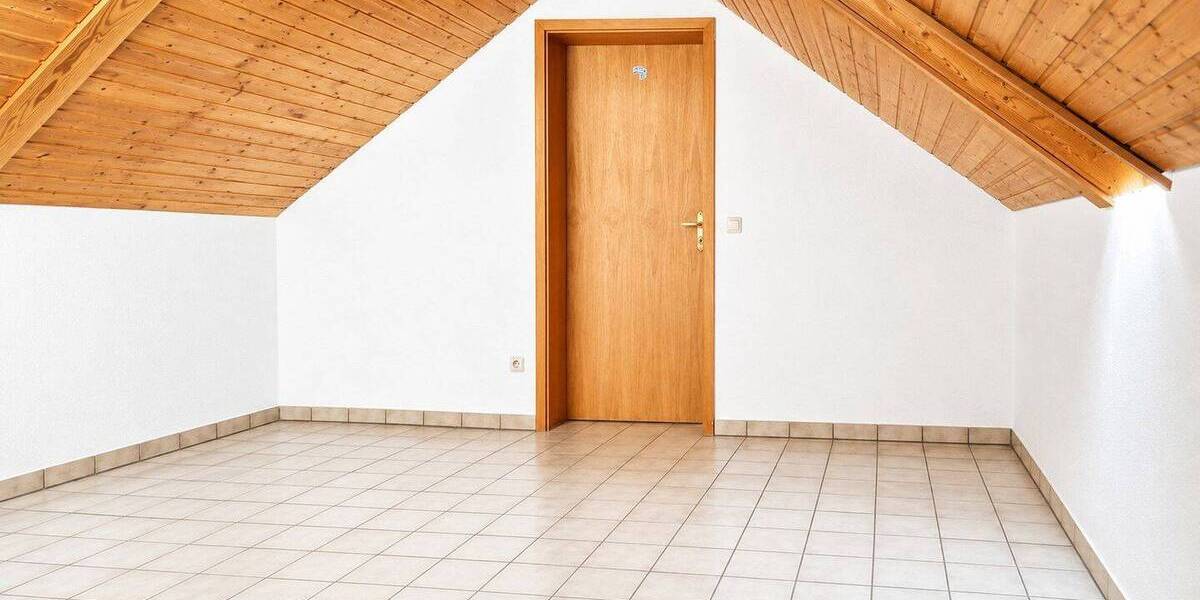 Etagenwohnung bottrop Fuhlenbrock - 7 Zimmer, 188 m&sup2;, 1.800&euro; | Angebot:26926788