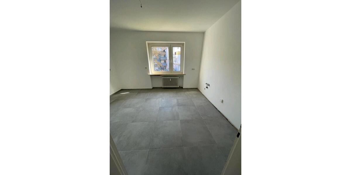 Etagenwohnung Remscheid - 2 Zimmer, 67 m&sup2;, 535&euro; | Angebot:26356330