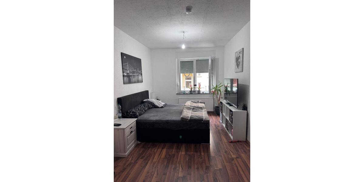 Etagenwohnung Dortmund Innenstadt Nord - 3 Zimmer, 105 m&sup2;, 950&euro; | Angebot:26068956