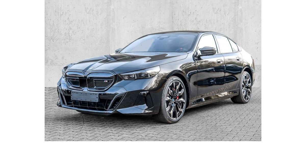BMW i5 7.900 km 94.860 &euro; Solingen 42719