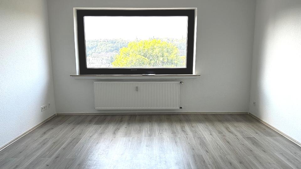 Etagenwohnung Wuppertal Gemarkung Elberfeld - 3 Zimmer, 67 m&sup2;, 450&euro; | Angebot:19102182