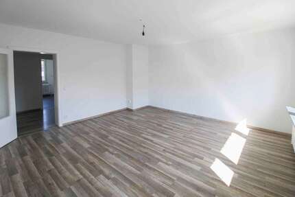 Wohnung Duisburg Rheinhausen - 3 Zimmer, 74 m&sup2;, 165.000&euro; | Angebot:26355670