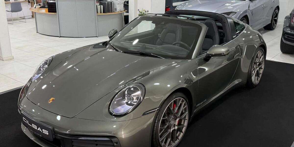 Porsche 911 10.940 km 159.900 &euro; Gelsenkirchen 45891