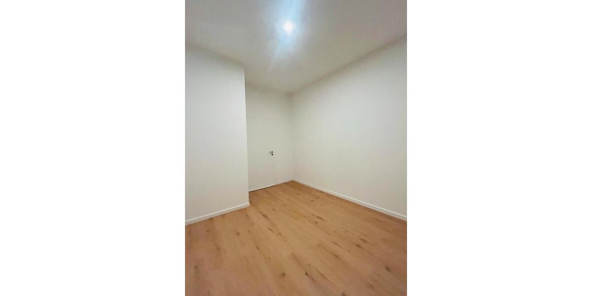 Etagenwohnung Ratingen Tiefenbroich - 2 Zimmer, 45 m&sup2;, 690&euro; | Angebot:26374075