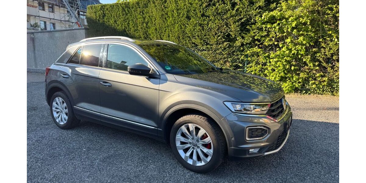 VW T-Roc 93.000 km 17.000 &euro; Hattingen 45527