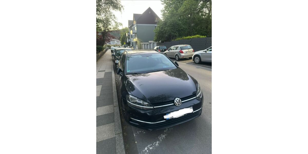 VW Golf 161.000 km 9.900 &euro; Herdecke 58313