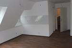 Dachgeschoßwohnung Herne Wanne - 2 Zimmer, 410 m&sup2;, 410&euro; | Angebot:24614886