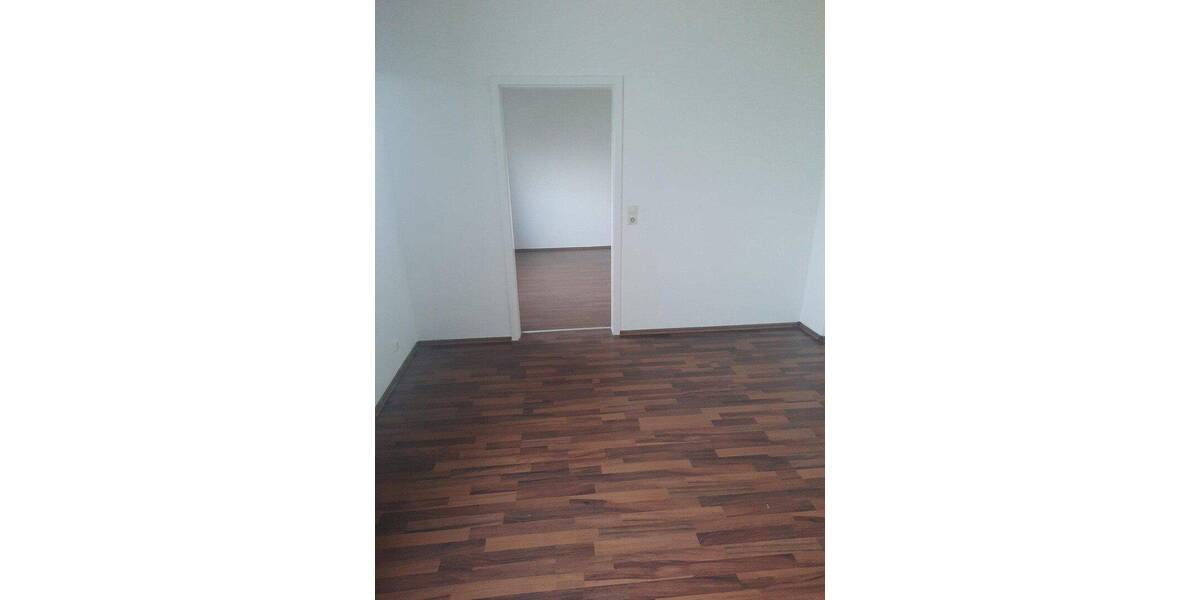 Etagenwohnung Hagen Dahl - 3 Zimmer, 100 m&sup2;, 550&euro; | Angebot:26882669