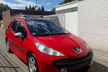 Peugeot 207 99.000 km 3.500 &euro; Essen 45143