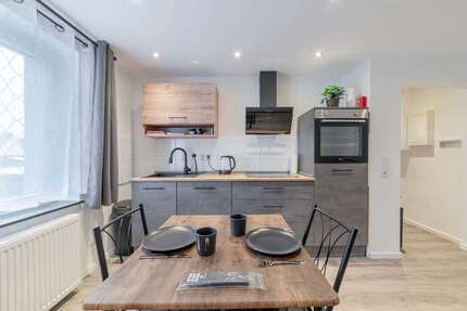 Zimmer Remscheid - 2 Zimmer, 1.700&euro; | Angebot:26858954