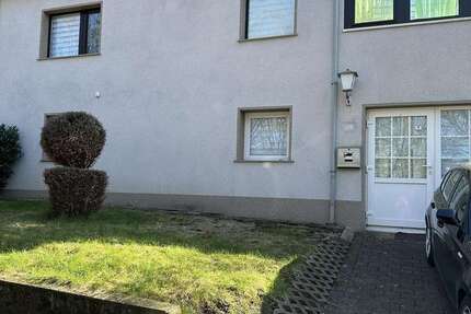 Haus Wuppertal Dönberg - 8 Zimmer, 240 m&sup2;, 550.000&euro; | Angebot:27251455