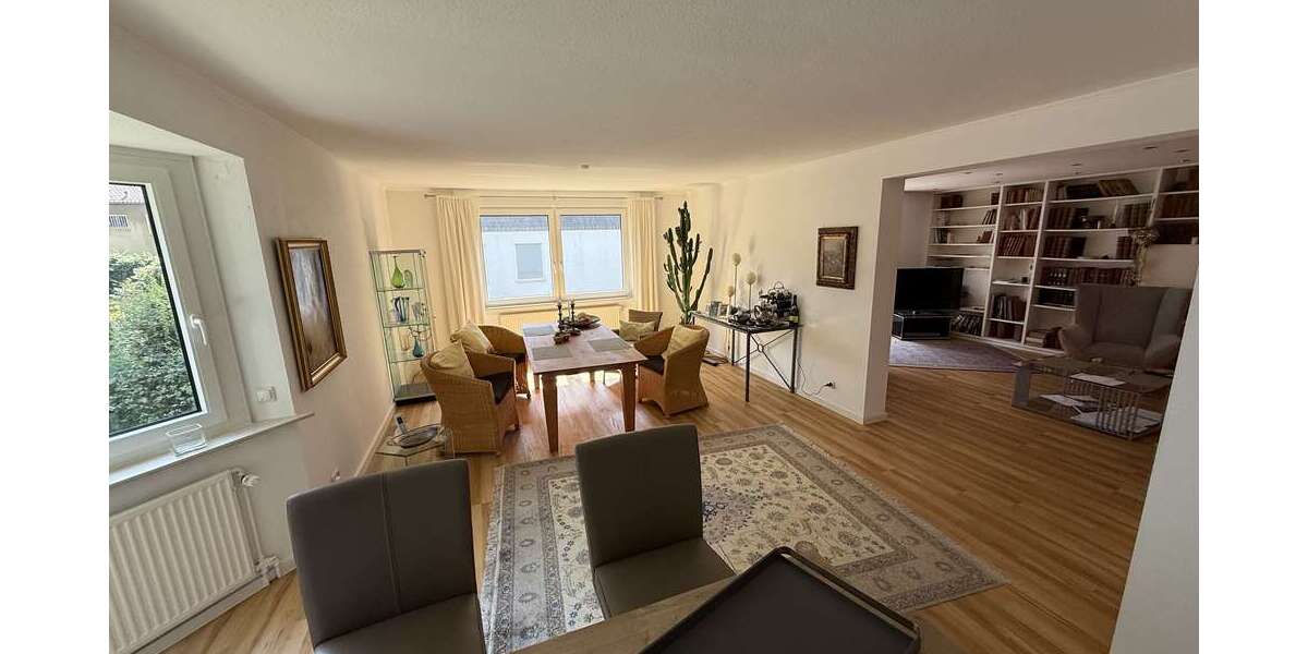 Etagenwohnung Solingen Central - 3 Zimmer, 94 m&sup2;, 359.000&euro; | Angebot:27311050