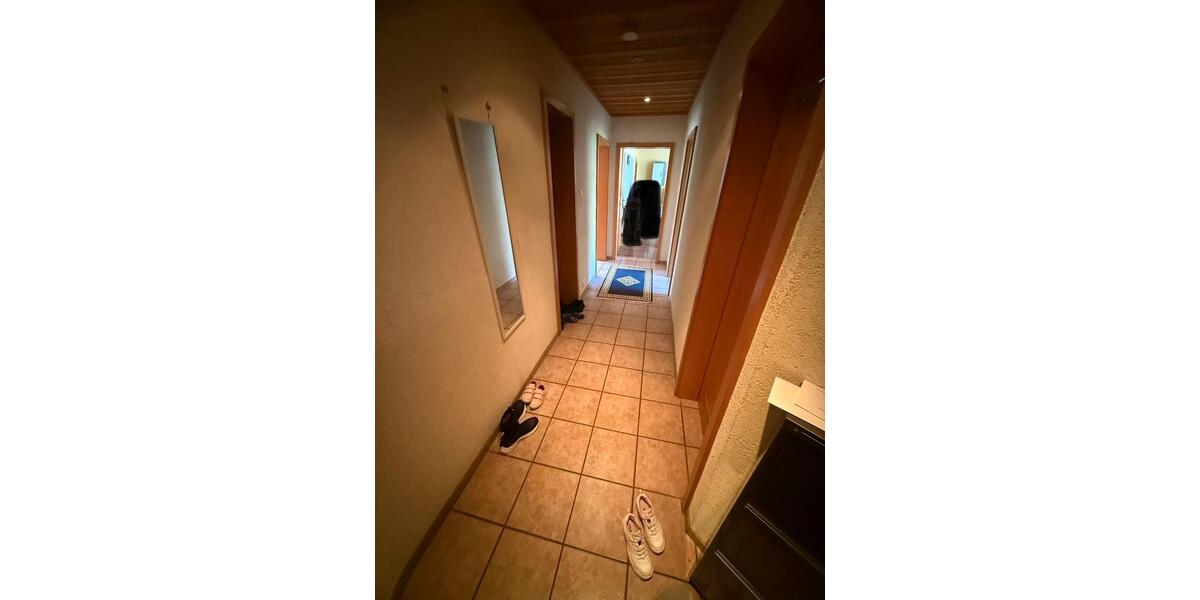 Etagenwohnung Wuppertal Arrenberg - 3.5 Zimmer, 72 m&sup2;, 250.000&euro; | Angebot:27072461