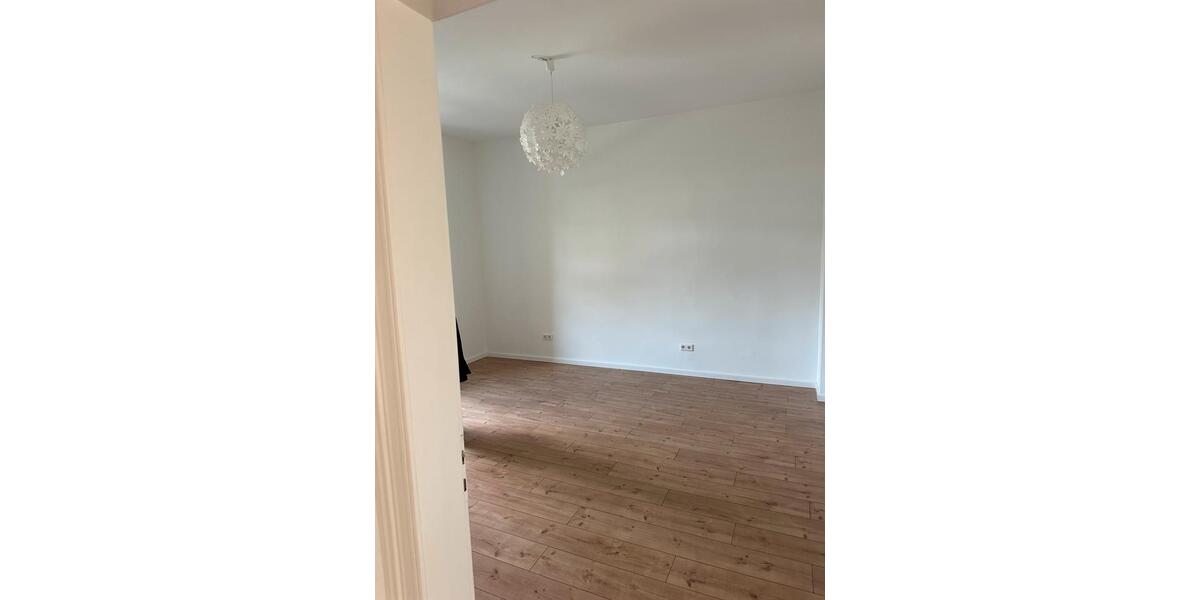 Etagenwohnung Schwelm - 3.5 Zimmer, 89 m&sup2;, 900&euro; | Angebot:26163263