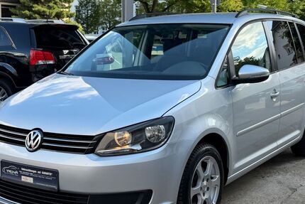 VW Touran 178.000 km 6.690 &euro; Recklinghausen 45663