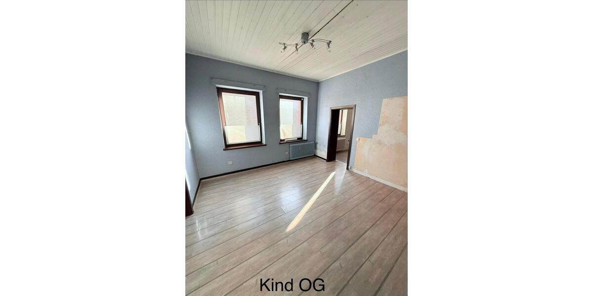 Mehrfamilienhaus, Wohnhaus Duisburg Mittelmeiderich - 6 Zimmer, 120 m&sup2;, 299.000&euro; | Angebot:23566553