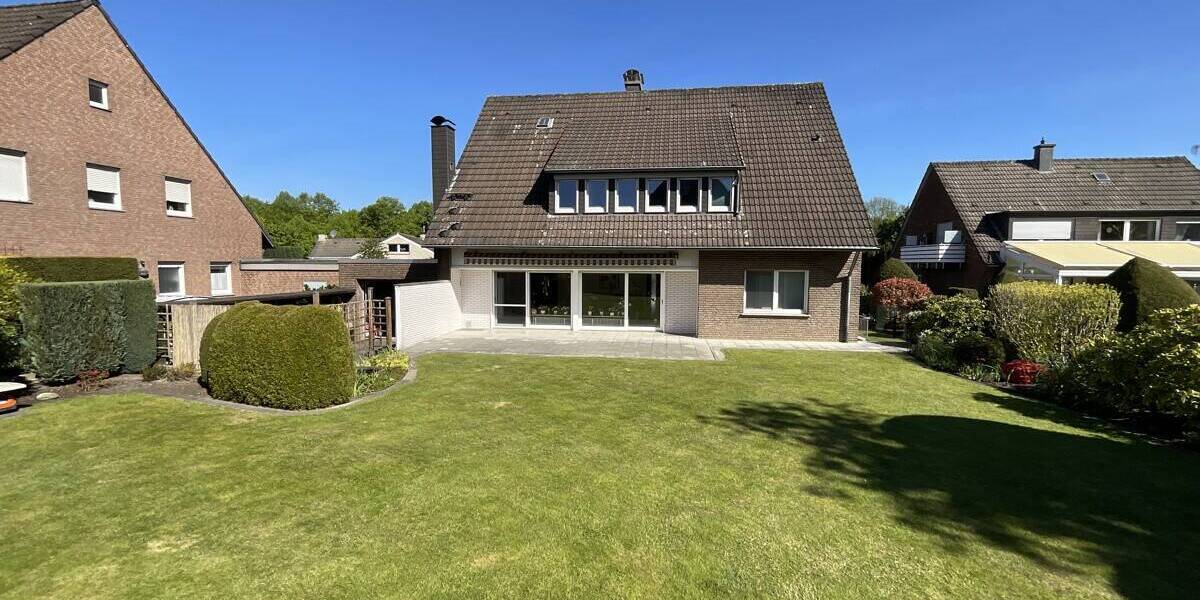 Mehrfamilienhaus, Wohnhaus Waltrop - 8 Zimmer, 215 m&sup2;, 415.000&euro; | Angebot:26723708
