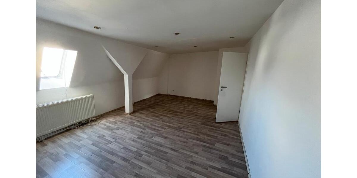 Dachgeschoßwohnung Hagen Hagen-Mitte - 3.5 Zimmer, 85 m&sup2;, 820&euro; | Angebot:26396536