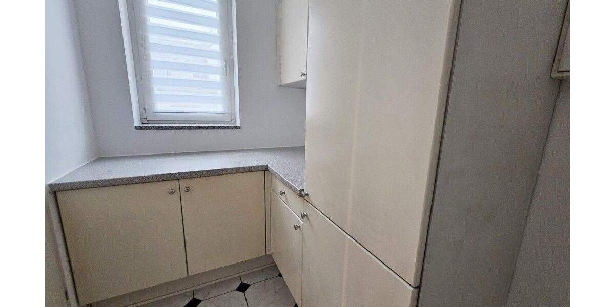 Etagenwohnung Solingen Ohligs-Aufderhöhe - 3 Zimmer, 117 m&sup2;, 1.400&euro; | Angebot:25702959
