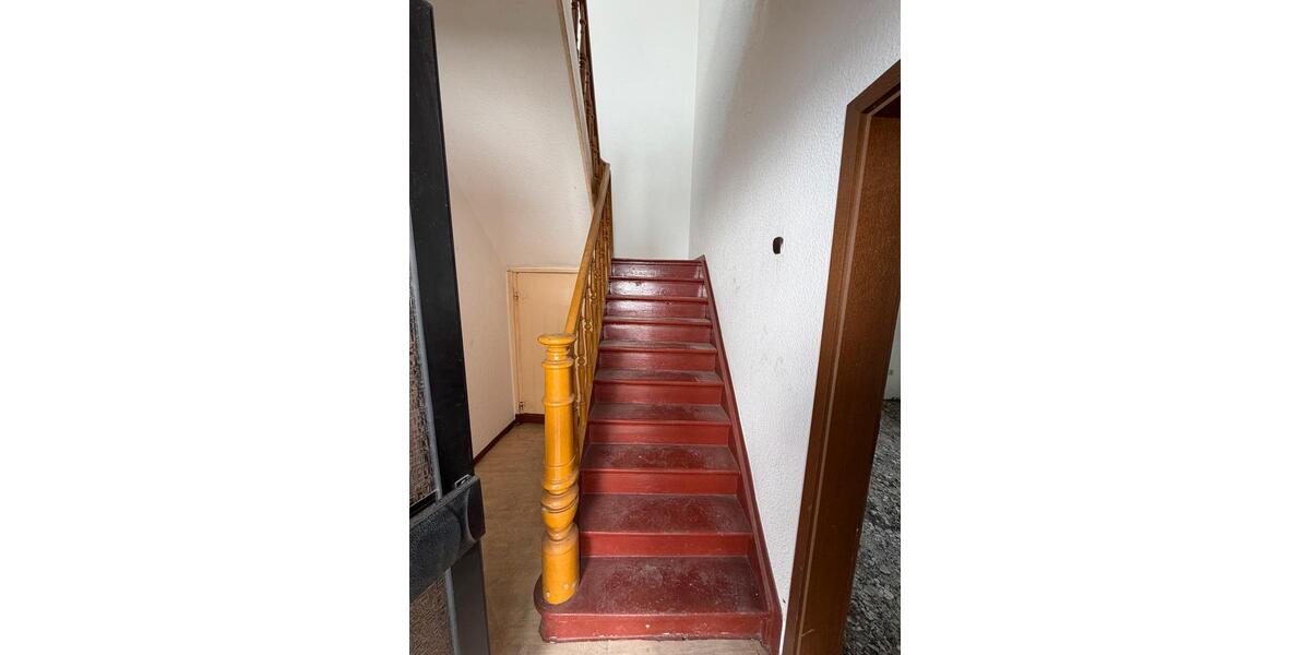 Mehrfamilienhaus, Wohnhaus Oberhausen Alt-Oberhausen - 16 Zimmer, 230 m&sup2;, 333.000&euro; | Angebot:26373730