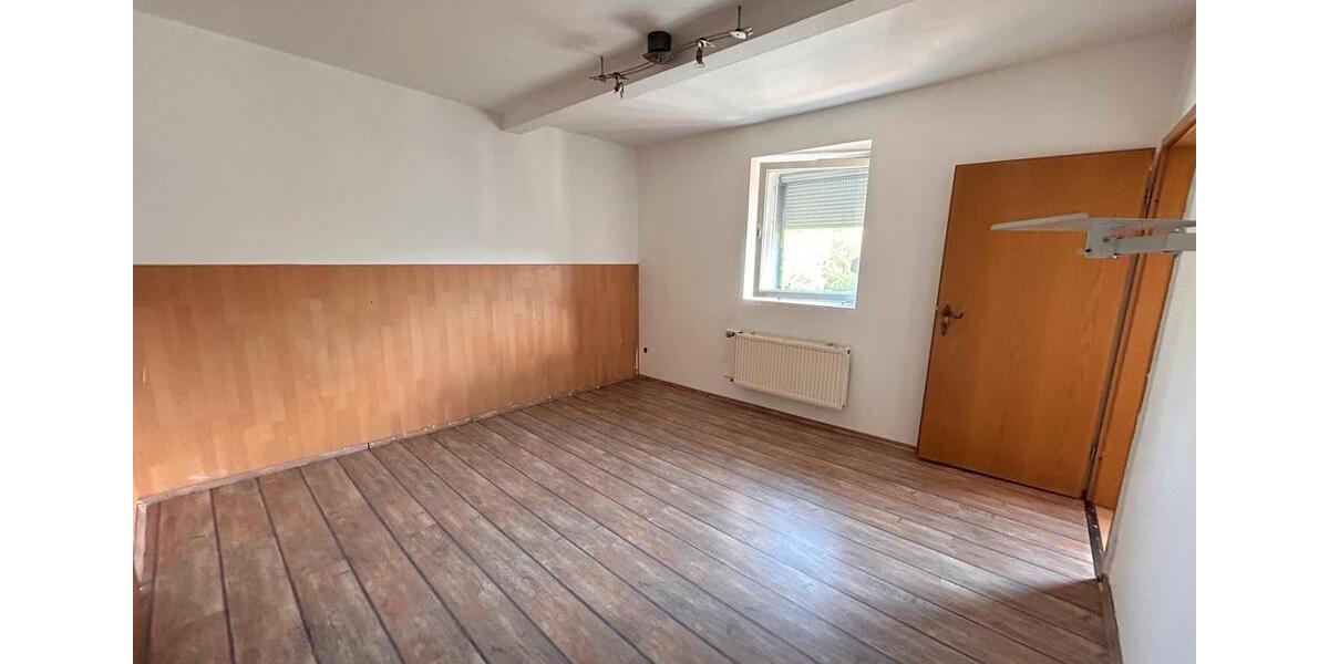 Mehrfamilienhaus, Wohnhaus Gelsenkirchen Gelsenkirchen-Mitte - 9.5 Zimmer, 200 m&sup2;, 328.000&euro; | Angebot:26415805