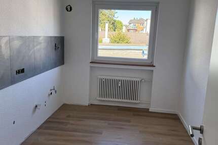 Wohnung Solingen Lehn - 2 Zimmer, 66 m&sup2;, 600&euro; | Angebot:26402829