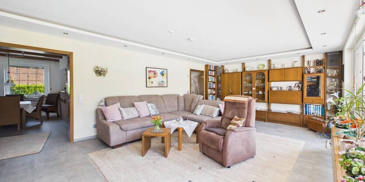 Mehrfamilienhaus, Wohnhaus Waltrop - 8 Zimmer, 215 m&sup2;, 415.000&euro; | Angebot:26723708